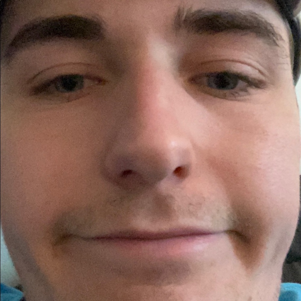 Meet your Posher, Alex
